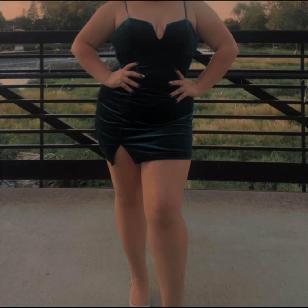 Elegant Green Velvet Dress